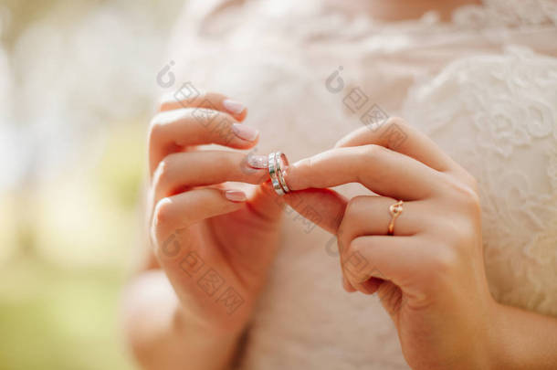 结婚戒指宏
