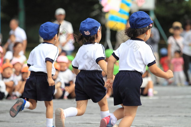 日本幼儿园<strong>的</strong>体育节