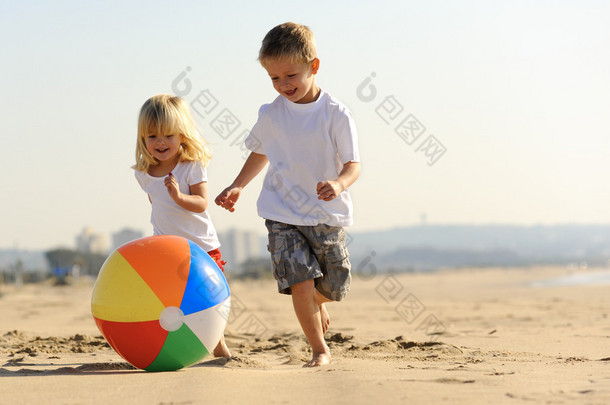 沙滩球喜悦