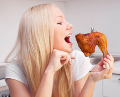 女人吃鸡