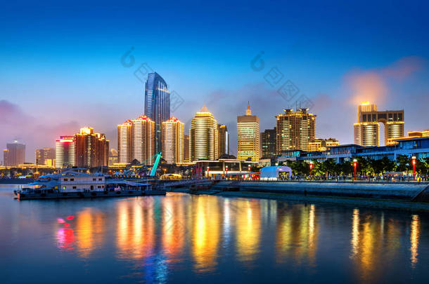 青岛城市夜景<strong>中国</strong>