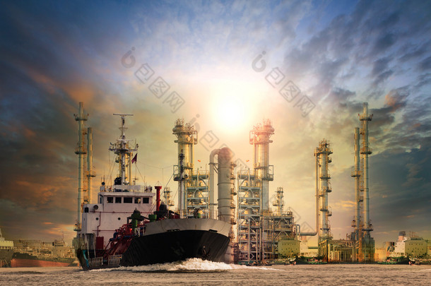 气油，油轮船舶和石油炼油厂植物<strong>背景</strong>使用 f