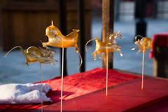 中国传统的小吃吹糖者中国传统的庙会美味北京古老的小吃吹糖者