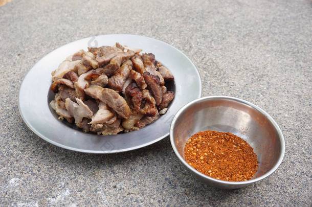 四川辣椒烧烤猪肉是泰国趋势食品 