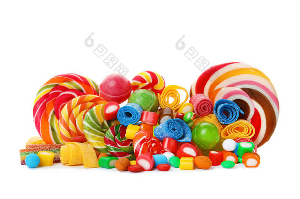 许多不同的美味糖果在白色背景