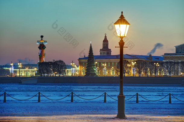 Christmas decoration of St. Petersburg, Russia, winter evening, Birzhevayau00a0u00a0Square.