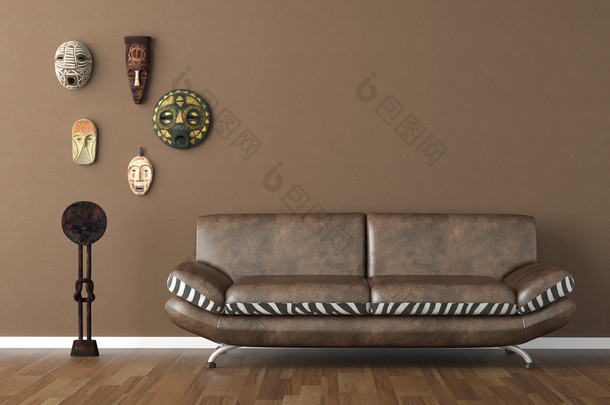 褐色的墙壁与部落面具和沙发