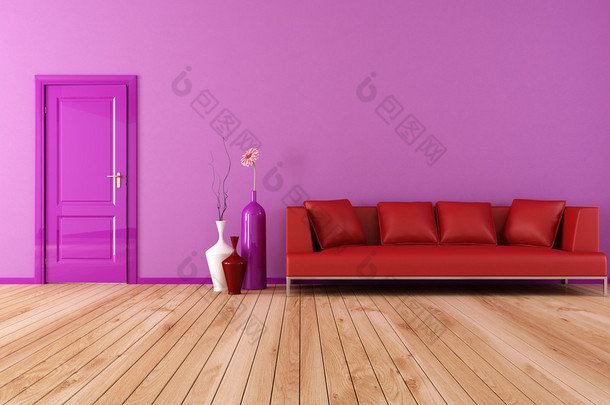 紫色和红色客厅