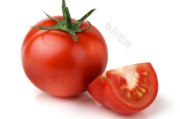 红番茄蔬菜，有切碎的白色背景