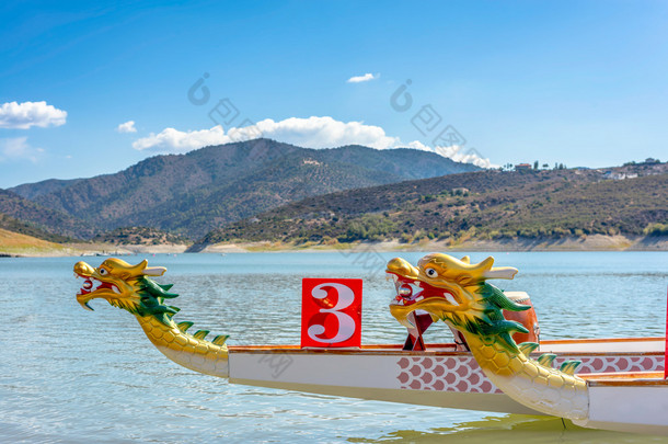 划龙舟-传统亚洲龙布凯的船头