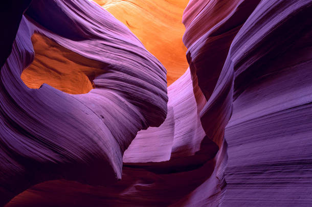 多彩的羚羊峡谷, 亚利桑那州