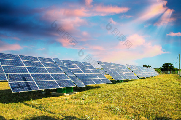 关于农村的太阳能电池板