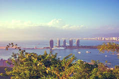 三亚城市全景, 城市的最高点, 凤凰岛.