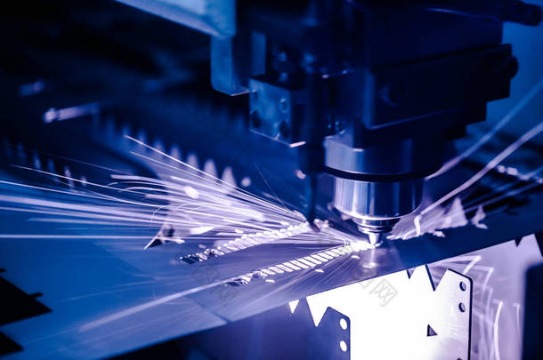 CNC金属激光切割，现代工业技术.