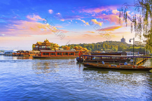 杭州西湖美丽的建筑景观