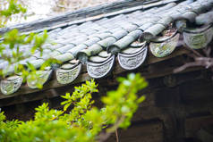 在日本著名的地标古都仁寺的古式屋檐