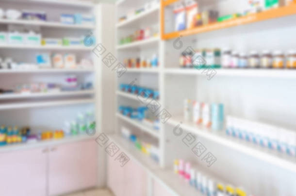 药店用货架上的药品和保健品模糊了抽象的<strong>背景</strong>