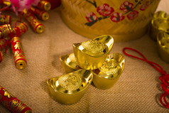 中国新年装饰、 大金元宝、 普通话