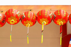 在中国新的一年一天的中国灯笼。在新的一年一天的周年纪念。在中国寺庙灯笼