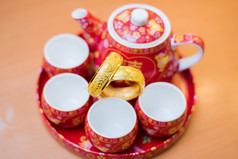 中国传统茶具在中国婚庆茶道中的应用