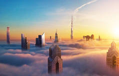 迪拜日落全景市中心的云层覆盖着云。迪拜是超现代的城市 uae, 国际化的大都市。非常高的分辨率图像