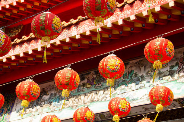 <strong>中国</strong>寺庙装饰的<strong>中国</strong>新年期间的传统红色<strong>中国</strong>灯笼