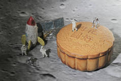 太空人走在月饼上的乐趣