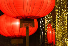中秋节的红灯笼