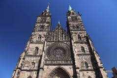 纽伦堡, 德国-中世纪地标。圣劳伦斯 (圣洛伦兹) 福音路德教会.