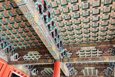 紫禁城故宫天花板上的中国传统图案
