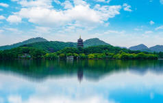 杭州西湖的美丽山水