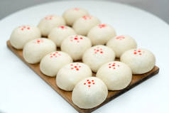 中国传统的农历新年小吃豆浆包中国传统的豆浆包