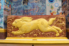 中国黄道十二宫，泰国纳孔拉齐莫省Wat Ban Rai兔年雕塑.