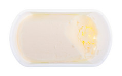 黄油特写镜头塑料浴缸孤立的白色背景