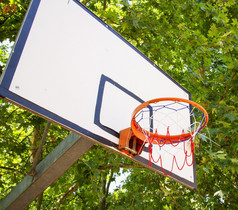 篮子为篮球白色董事会水平图像