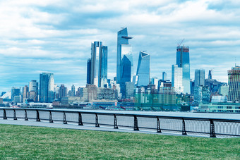 哈德逊码摩天大楼和曼哈顿天际线新纽约城市见过从泽西岛城市