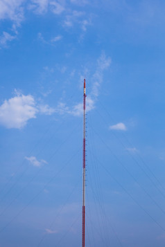 发射机天线无线通信系统天线与高信号更远的