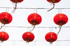 红色的灯中国人新一年庆祝活动灯笼装饰为的晚上
