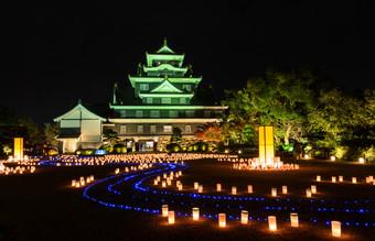 晚上照明与<strong>日本</strong>灯笼<strong>日本</strong>冈山城堡乌鸦城堡<strong>日本</strong>冈山<strong>日本</strong>