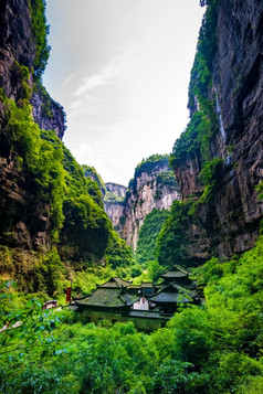 重庆五龙古老的在自然桥风景优美的区域