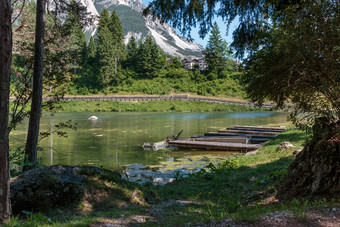 mosigo湖三vito乡内部意大利白云石山脉阿尔卑斯山脉风景