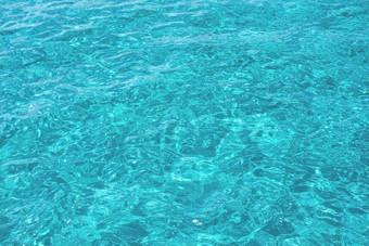 绿松石海水完整的框架特写镜头背景纹理马略卡岛西班牙绿松石海水完整的框架特写镜头背景纹理
