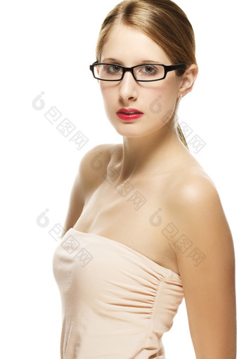美丽的女人小鹿衬衫与黑色的眼镜美丽的女人小鹿衬衫与黑色的眼镜白色背景