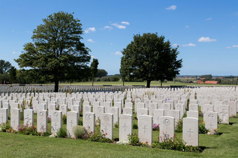 泰恩床世界<strong>战争</strong>一个墓地的最大英国<strong>战争</strong>墓地的世界帕森代尔比利时