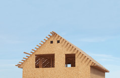新住宅木房子建设上部分折线形和屋顶