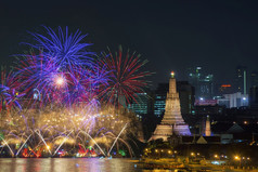 曼谷newyear倒计时烟花什么阿伦寺庙曼谷泰国寺庙黎明什么阿伦