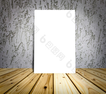 空白白色海报倾斜热带木表格前与砖墙模拟背景为添加你的内容