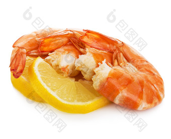 老虎虾与<strong>柠檬片</strong>虾与<strong>柠檬片</strong>孤立的白色背景海鲜