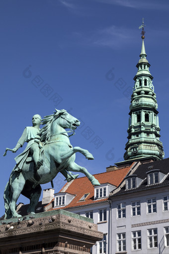 雕像押 沙龙的城市rsquo传奇创始人附近克里斯蒂安堡宫slotsholmen哥本哈根丹麦
