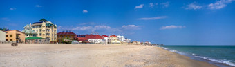 湾乌克兰废弃的海滩在检疫的度假胜地湾敖德萨地区乌克兰阳光明媚的夏天一天废弃的海滩在检疫湾乌克兰